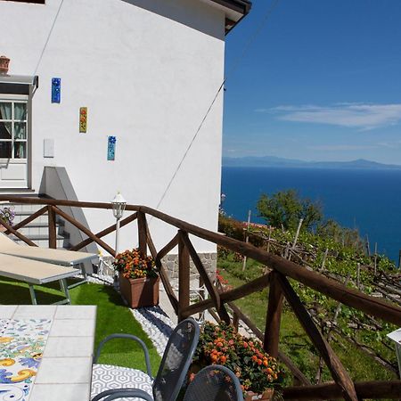Holidays Perla D'Amalfi Exterior photo