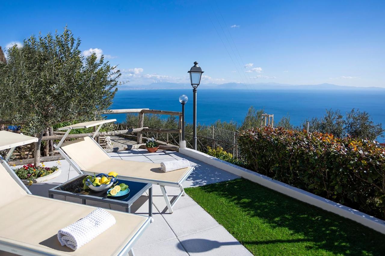 Holidays Perla D'Amalfi Exterior photo