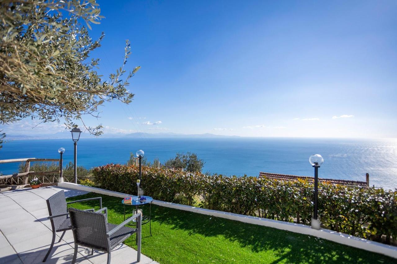 Holidays Perla D'Amalfi Exterior photo